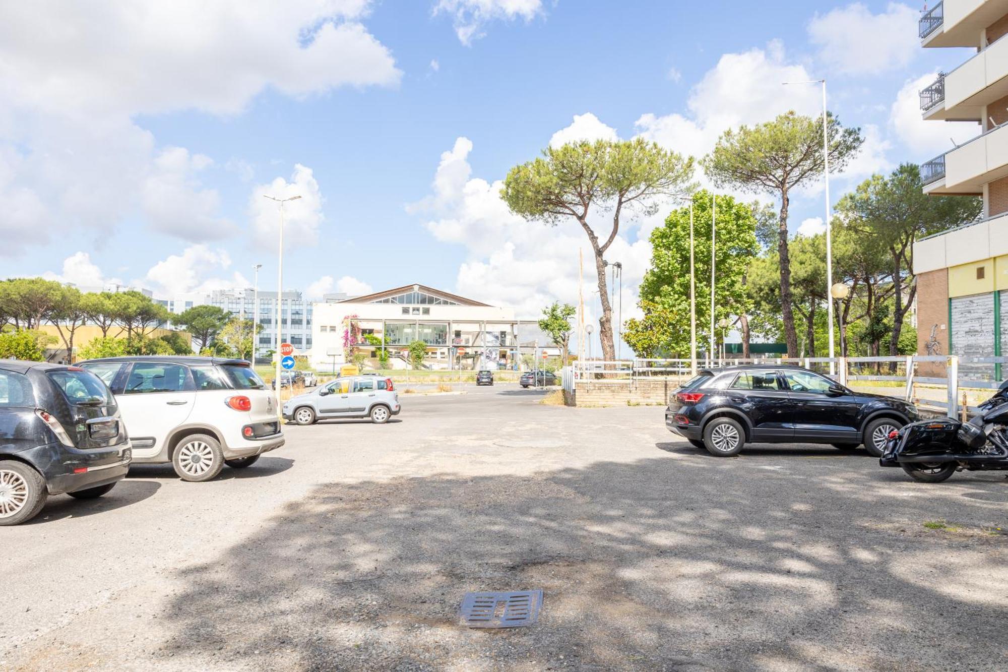 Belvedere Modern Apartment Con Parcheggio Gratuito Rom Exteriör bild